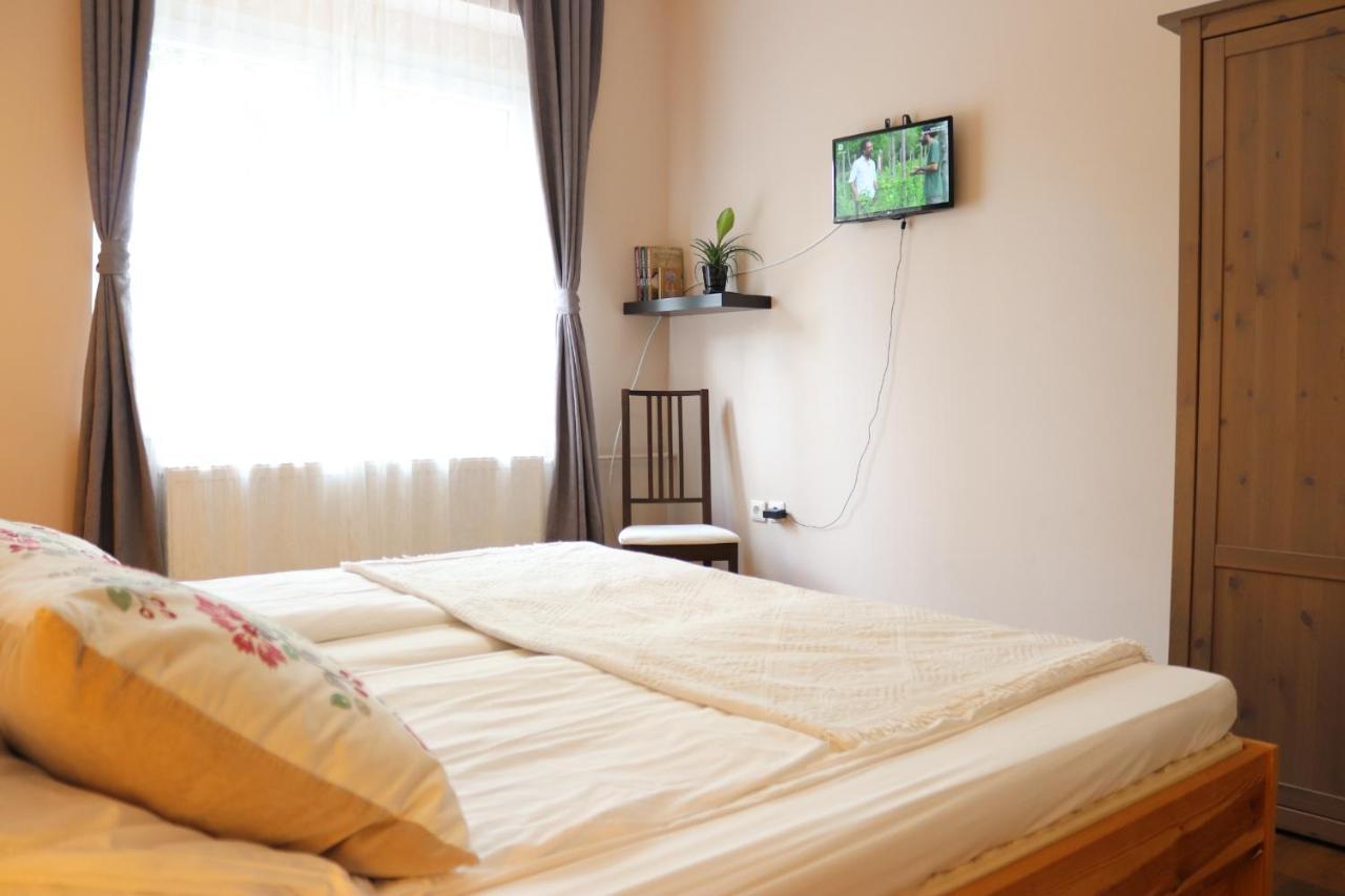 Grape&Wine Guesthouse Έγκερ Εξωτερικό φωτογραφία