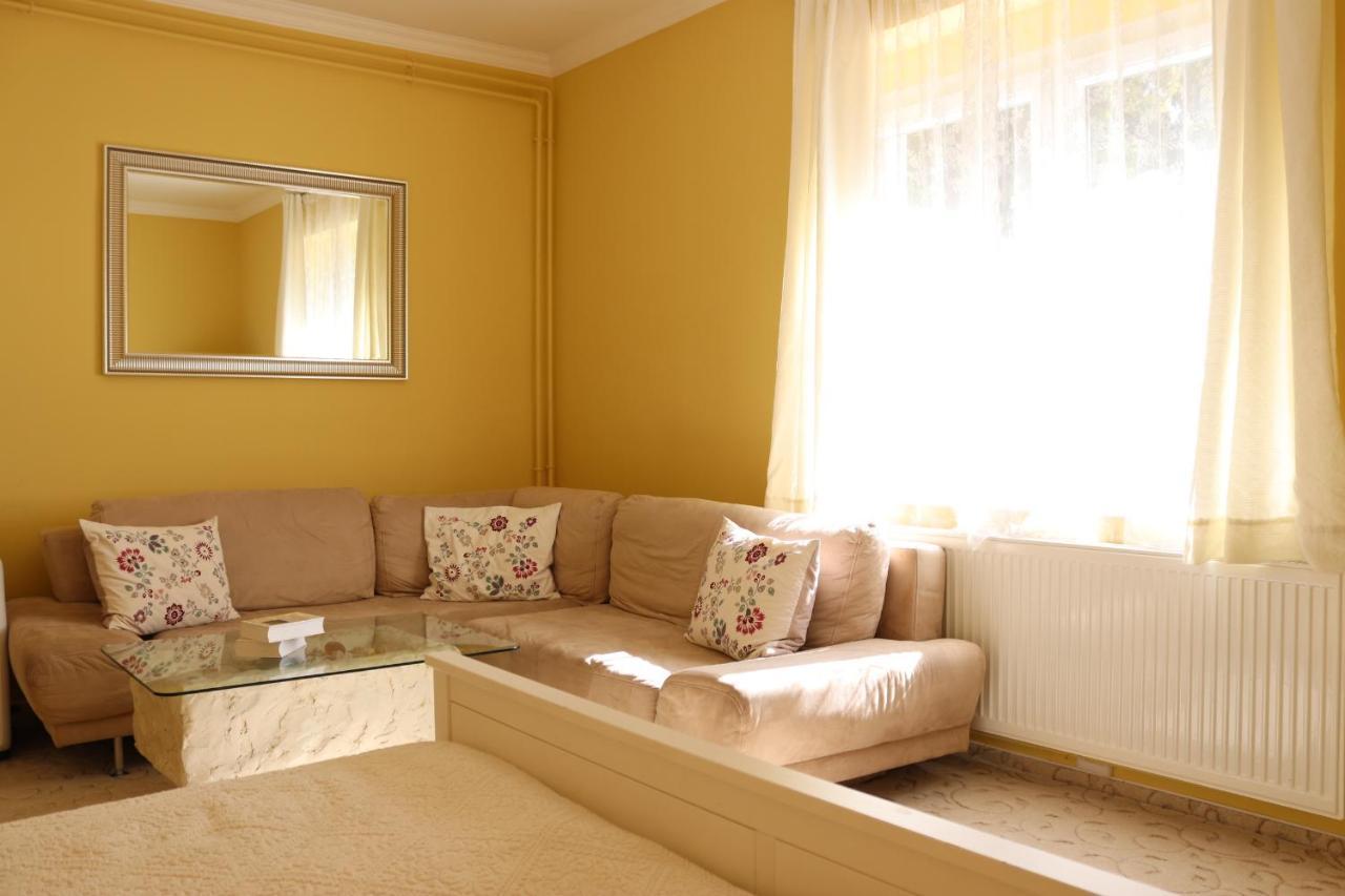 Grape&Wine Guesthouse Έγκερ Εξωτερικό φωτογραφία